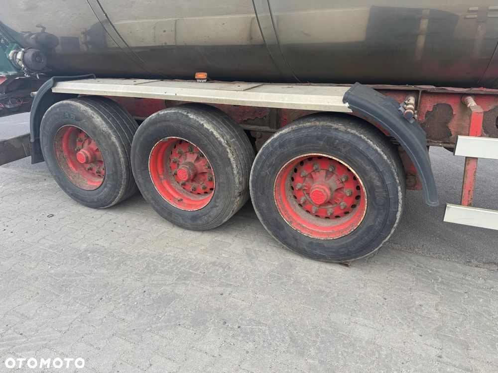 Kel-Berg D23-3 Wywrotka 3 osie Osie BPW - 5