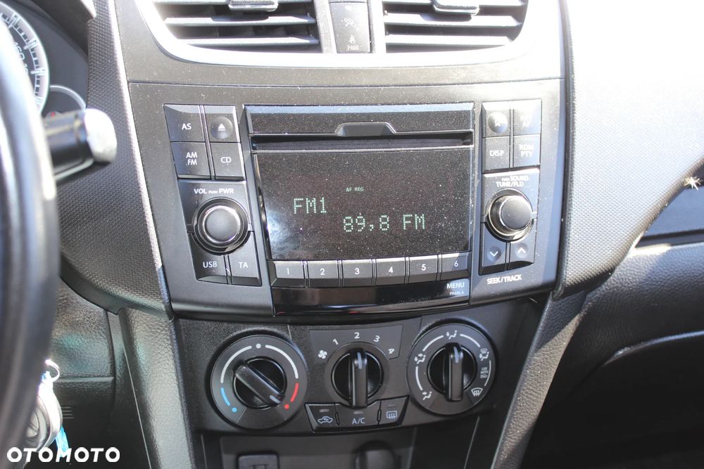 Suzuki Swift 1.2 4x4 Club - 10