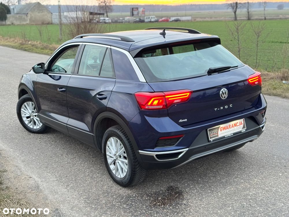 Volkswagen T-Roc - 16