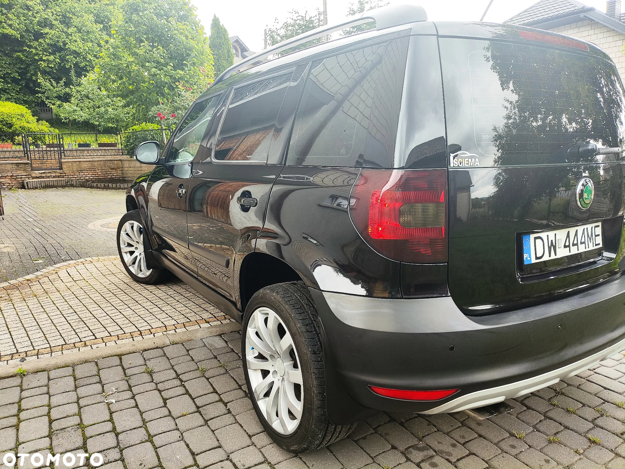 Skoda Yeti 2.0 TDI DPF L&K - 16