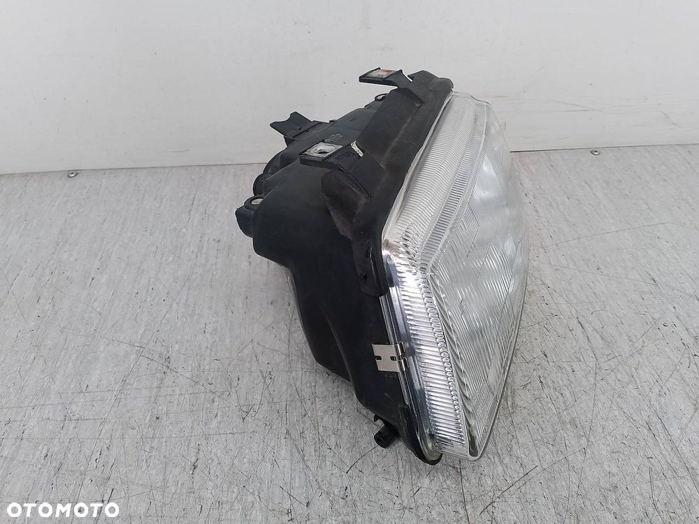 LAMPA PRZÓD LEWA AUDI A4 B5 20-5110 - 5