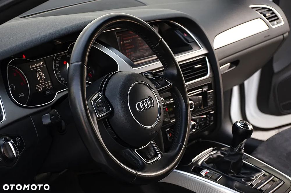 Audi A4 Avant 2.0 TDI DPF S line Sportpaket - 23