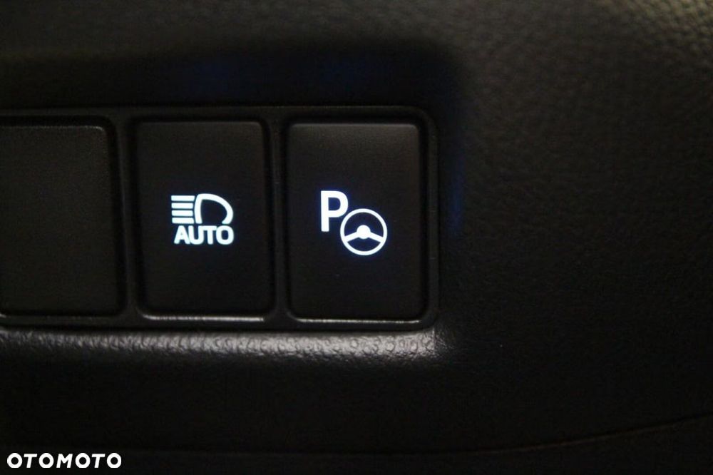 Toyota C-HR 1.8 Hybrid Dynamic - 29