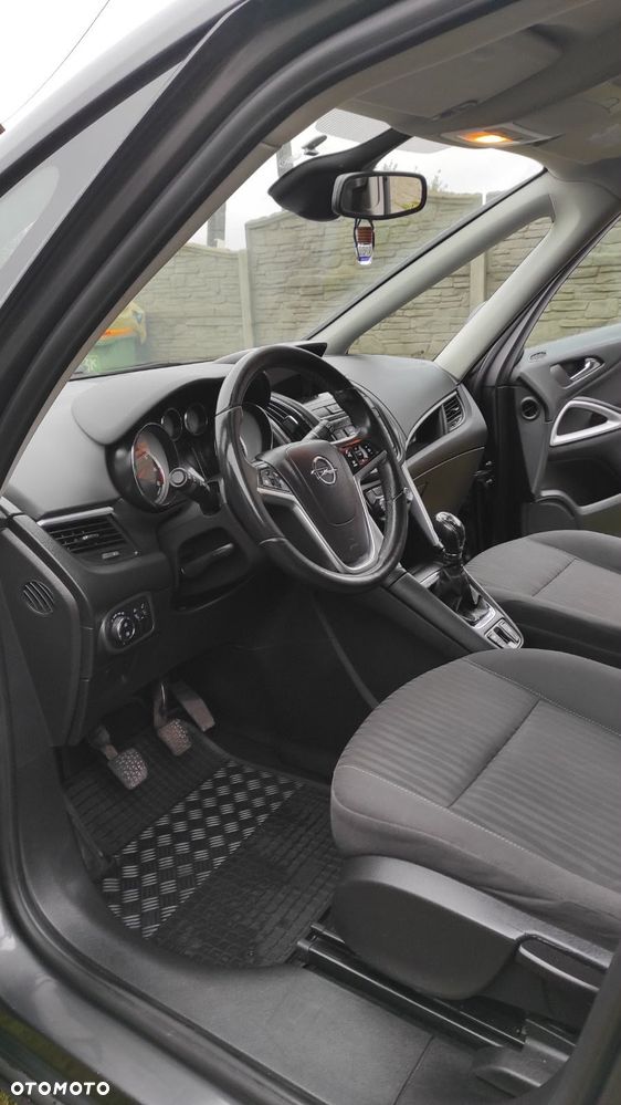 Opel Zafira 2.0 CDTI Enjoy - 8