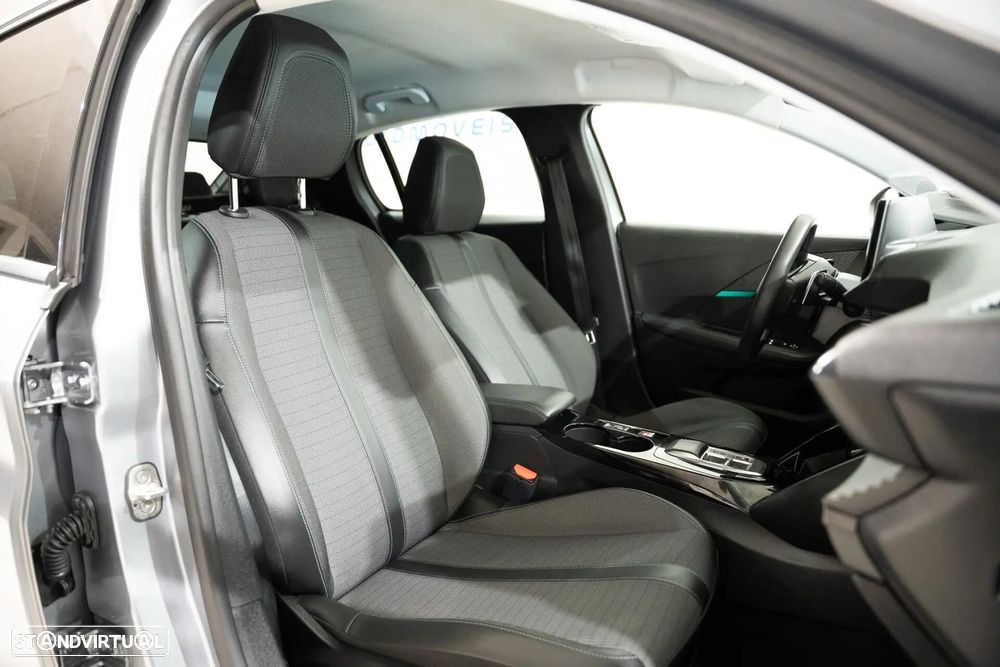 Peugeot 208 1.2 PureTech Allure Pack EAT8 - 28