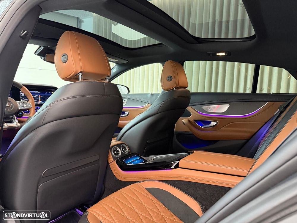 Mercedes-Benz AMG GT 4 portas 53 4Matic+ - 16