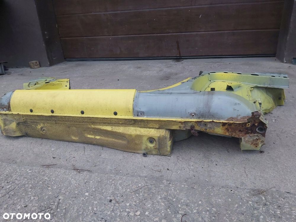 Toyota MR2 zzw30 1,8 vvti próg lewy słupek A B ćwiartka lewa bok - 4