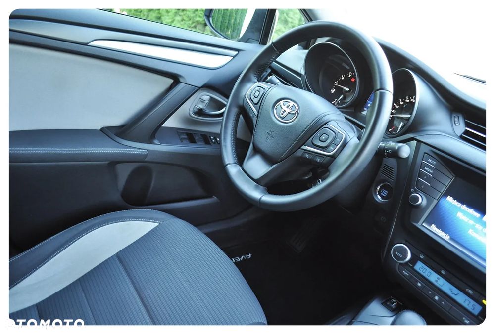 Toyota Avensis Touring Sports 1.8 Multidrive S Business Edition - 34