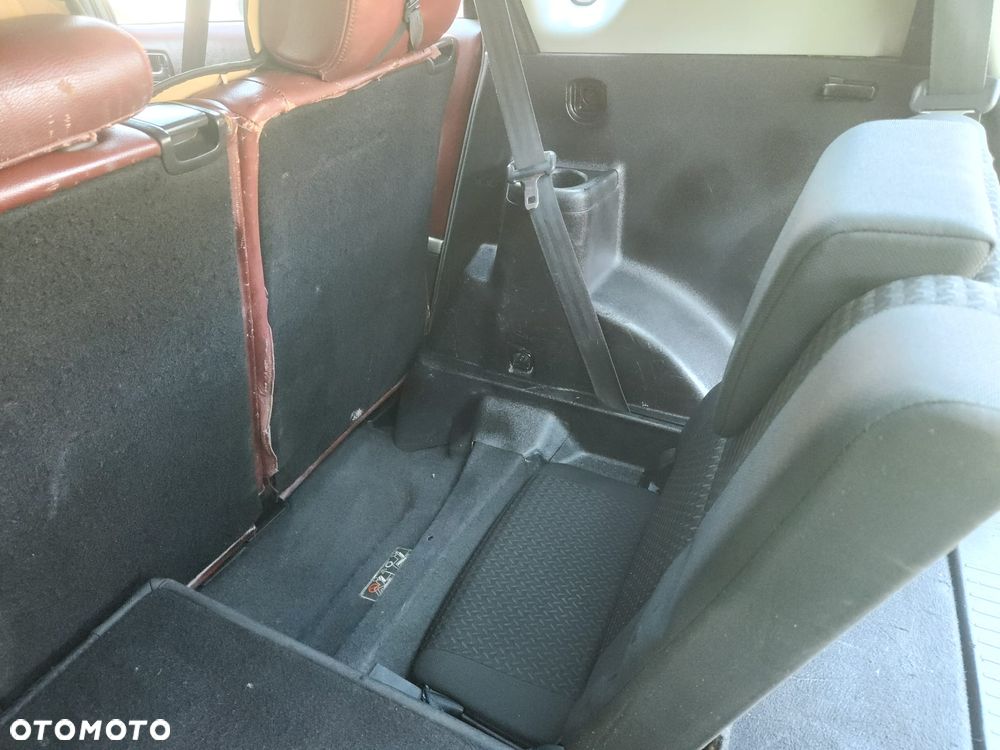 Toyota Verso - 9