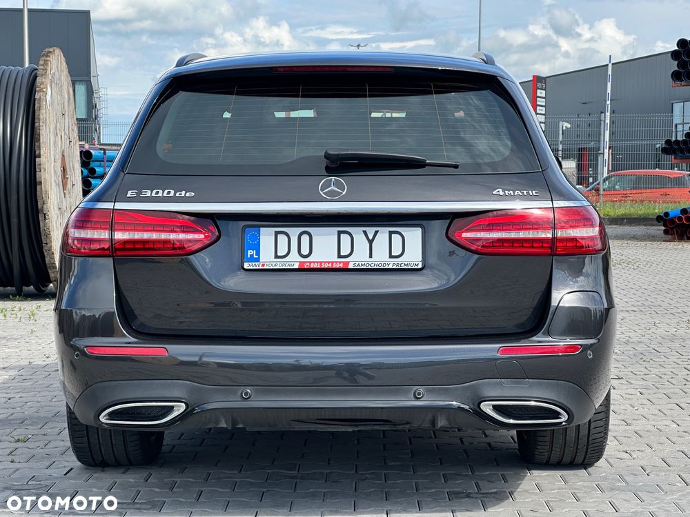 Mercedes-Benz Klasa E 300 de 4Matic 9G-TRONIC AMG Line - 9