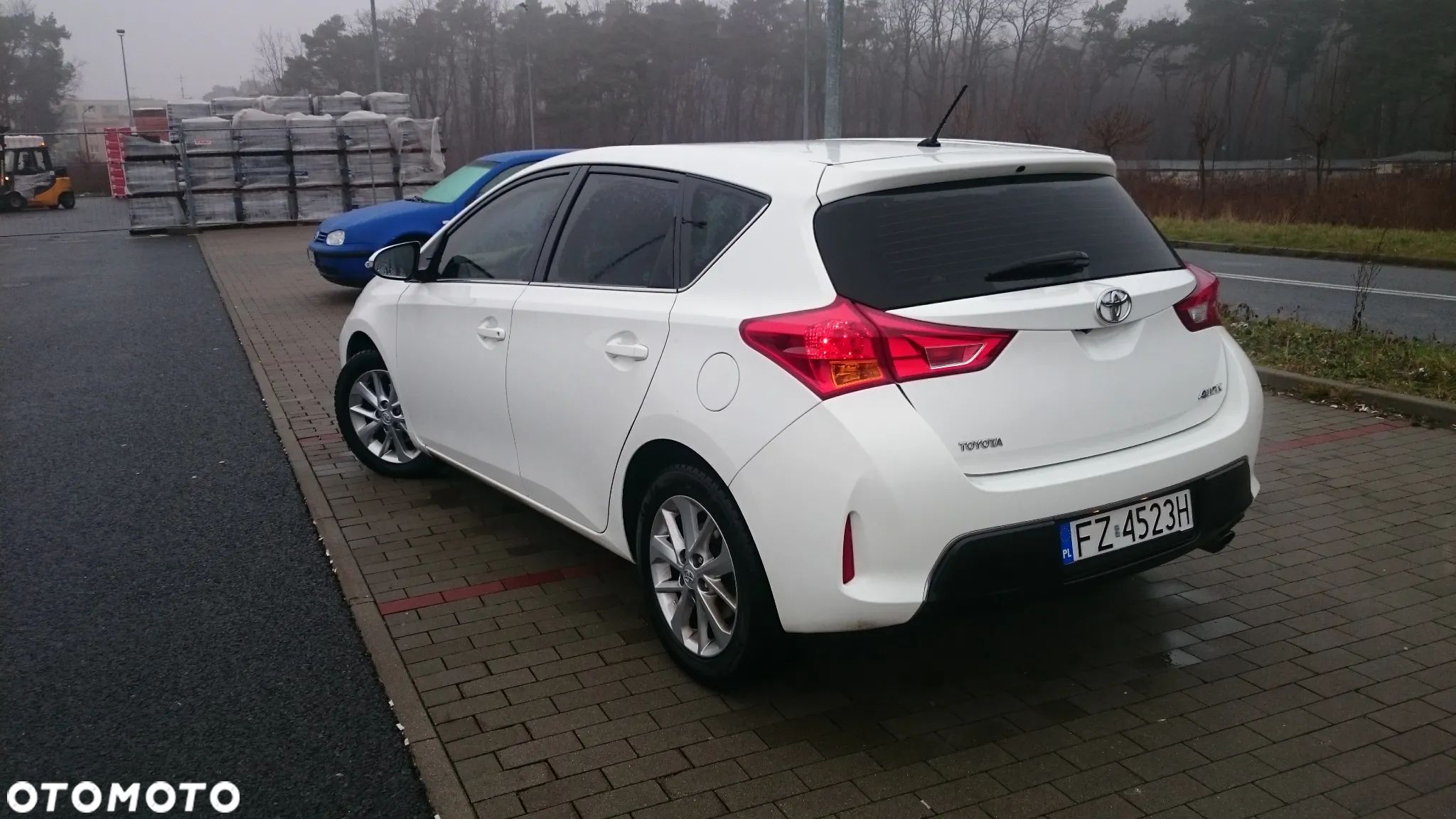 Toyota Auris 1.6 Prestige - 1