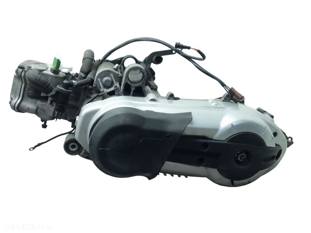 Silnik gotowy do montażu Piaggio Mp3 Satelis 400 m747m - 2