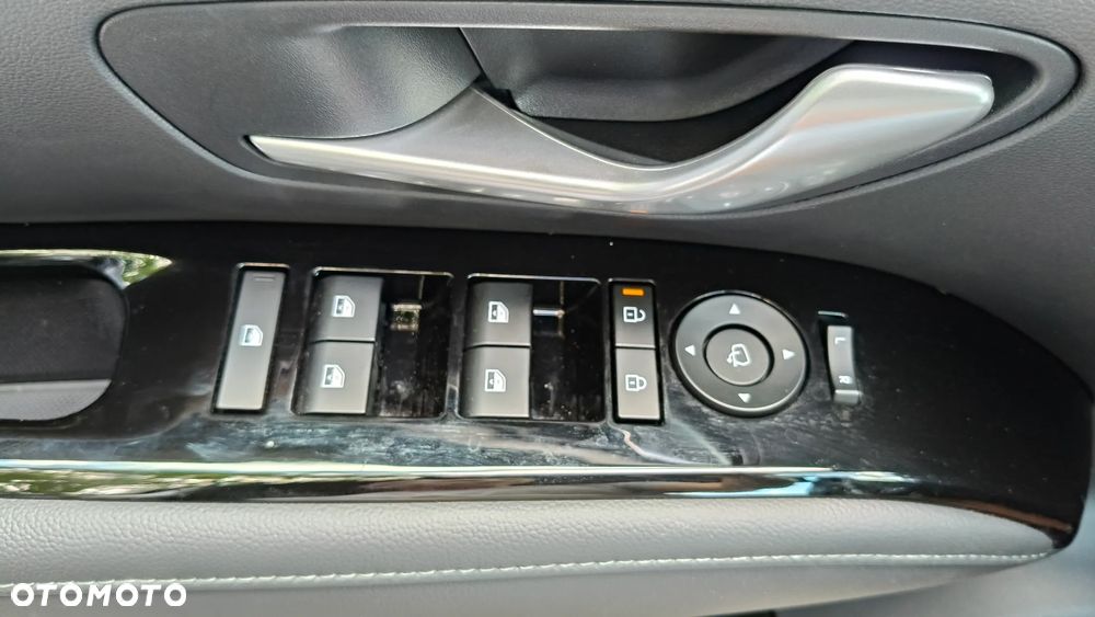 Hyundai Tucson 1.6 T-GDi 48V-Hybrid 2WD DCT Select - 34