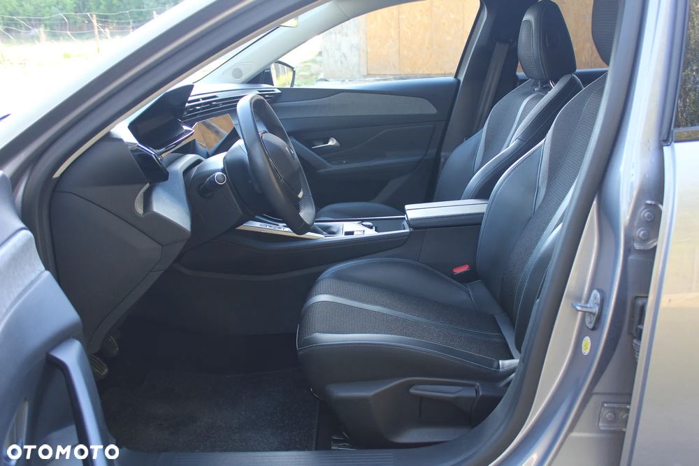 Peugeot 308 BlueHDi 130 Allure Pack - 23