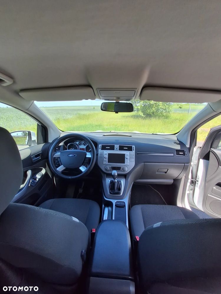 Ford Kuga 2.0 TDCi Trend - 14