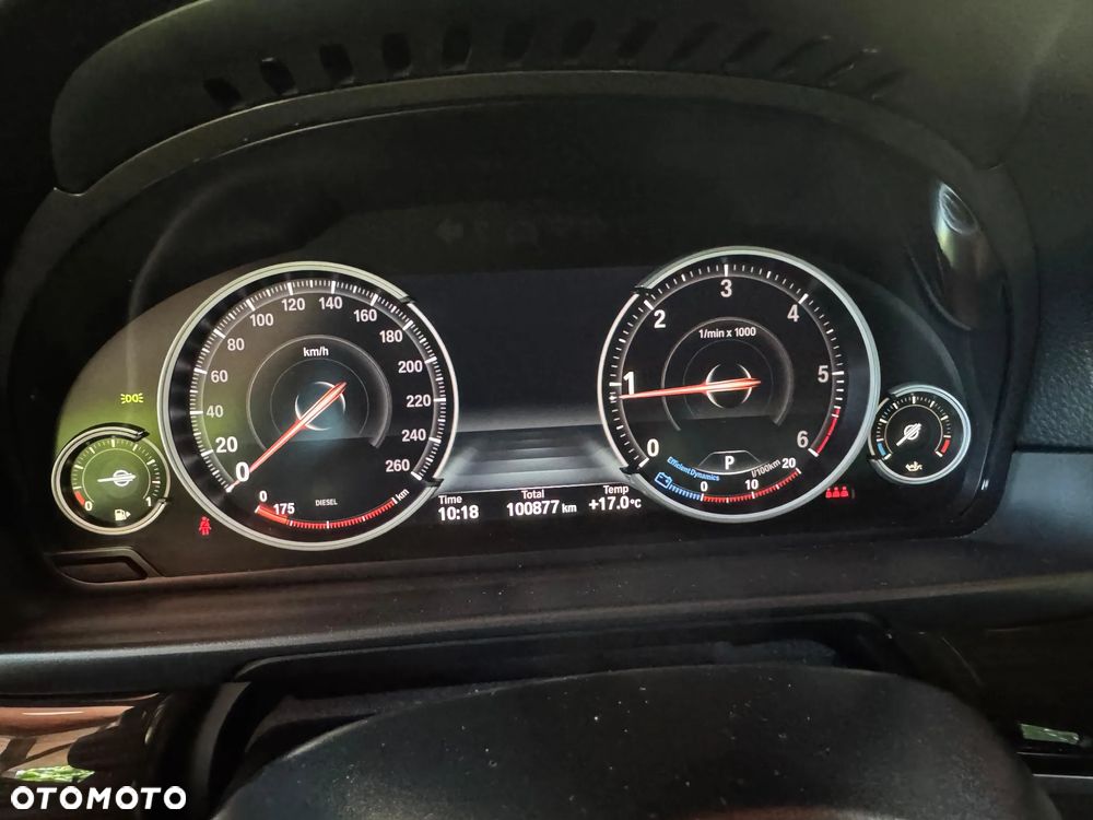 BMW Seria 5 520d Luxury Line - 14