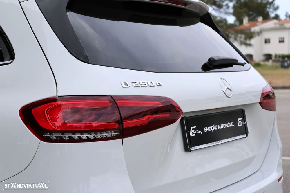 Mercedes-Benz B 250 e 8G-DCT AMG Line - 31