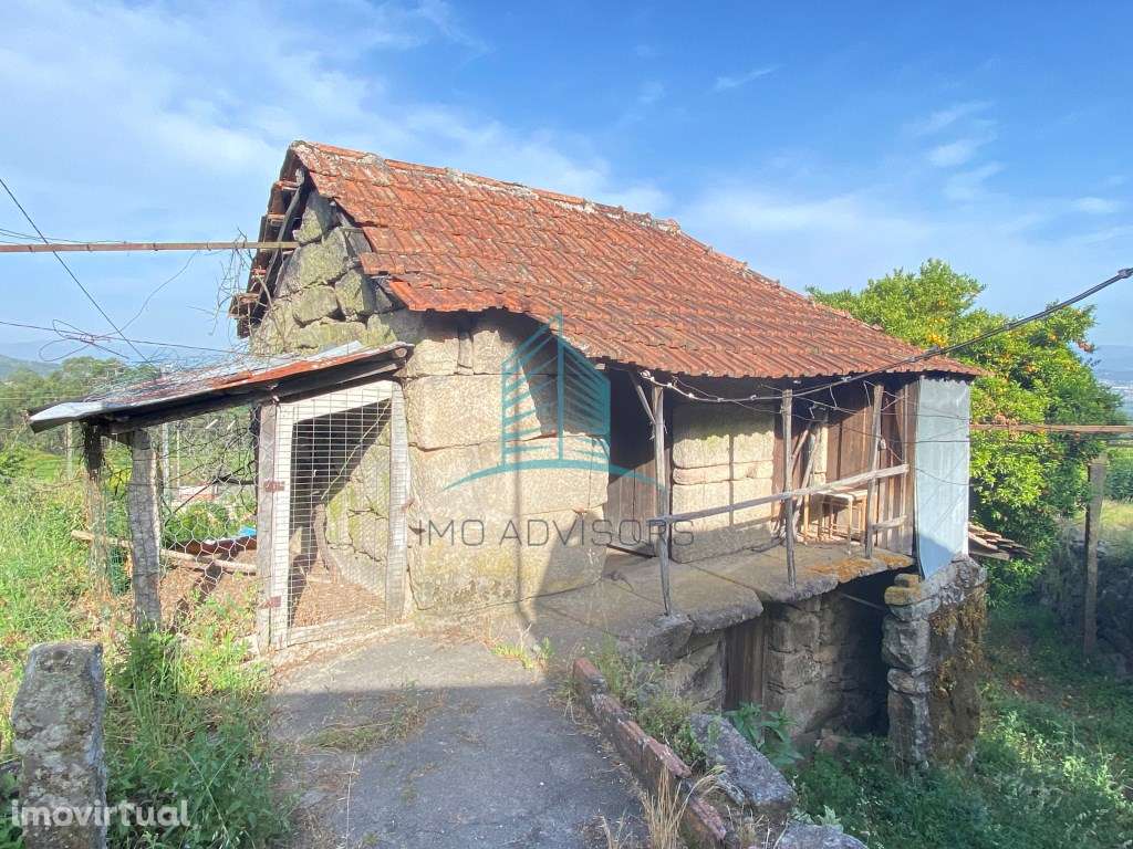 Quinta com Moradia para restauro em Luzim- Penafiel - Grande imagem: 3/23