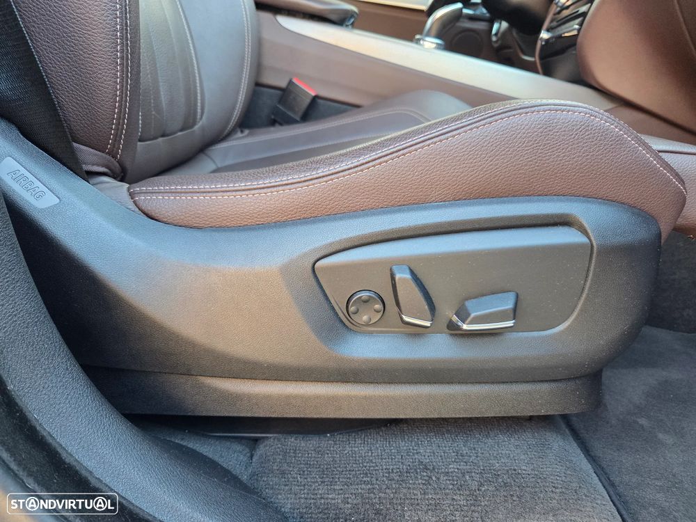 BMW X5 25 d sDrive Comfort 7L - 16