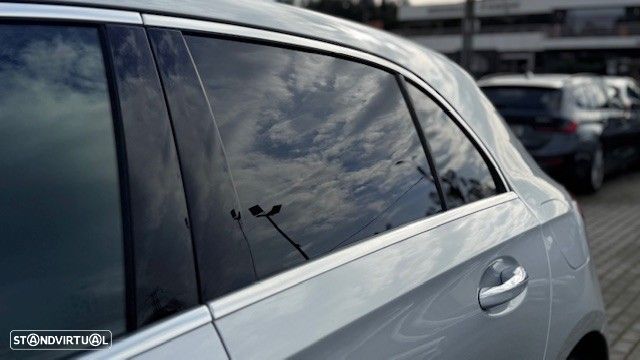 Mercedes-Benz A 250 e AMG Line - 11