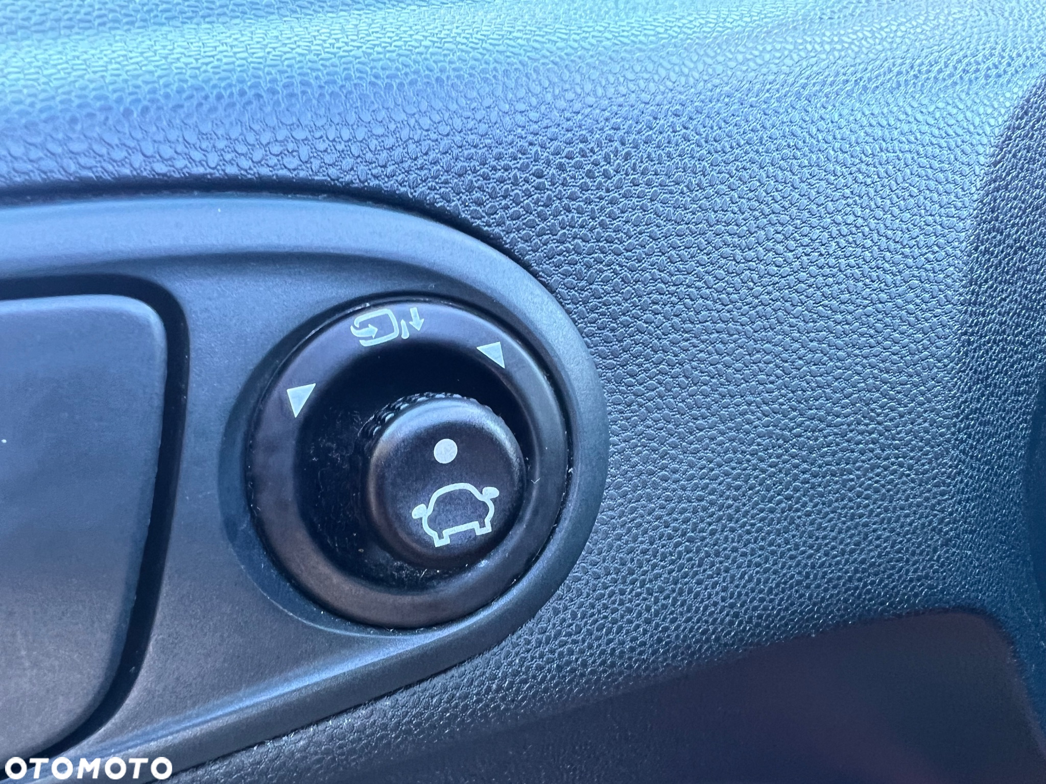 Ford Fiesta - 10