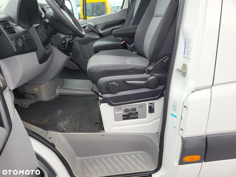 Volkswagen CRAFTER 50-2.0 TDI - MAXI- 5-6 OSÓB-HAK 3500 KG-REGAŁY - 12