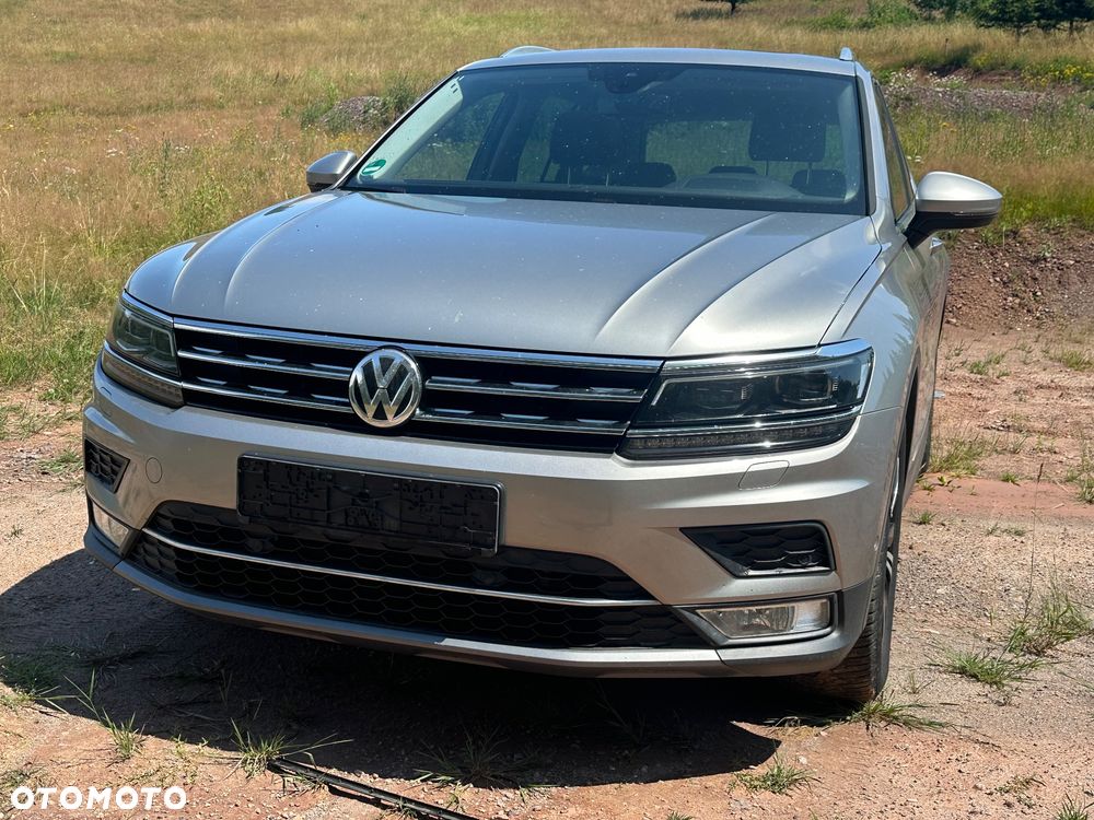 Volkswagen Tiguan 2.0 TDI SCR 4MOTION BlueMotion Technology DSG Exclusive - 3