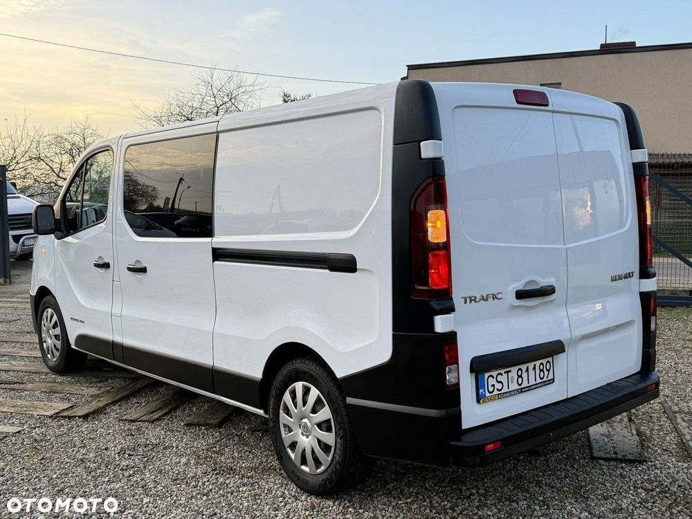 Renault Trafic - 15
