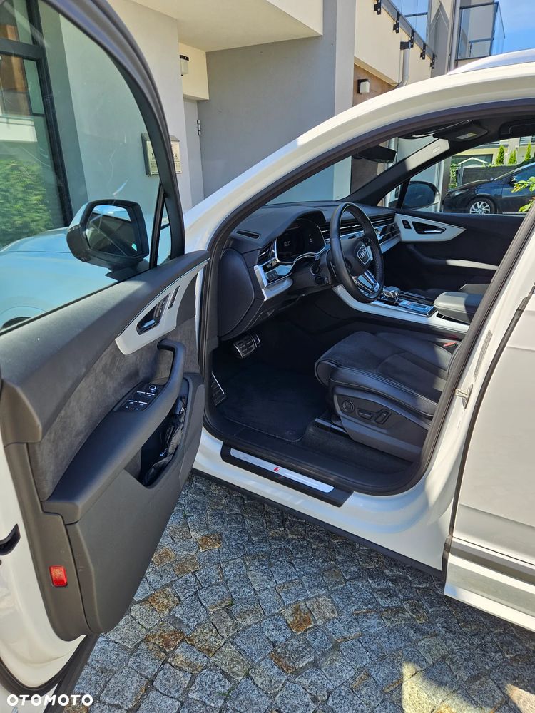 Audi Q7 - 35