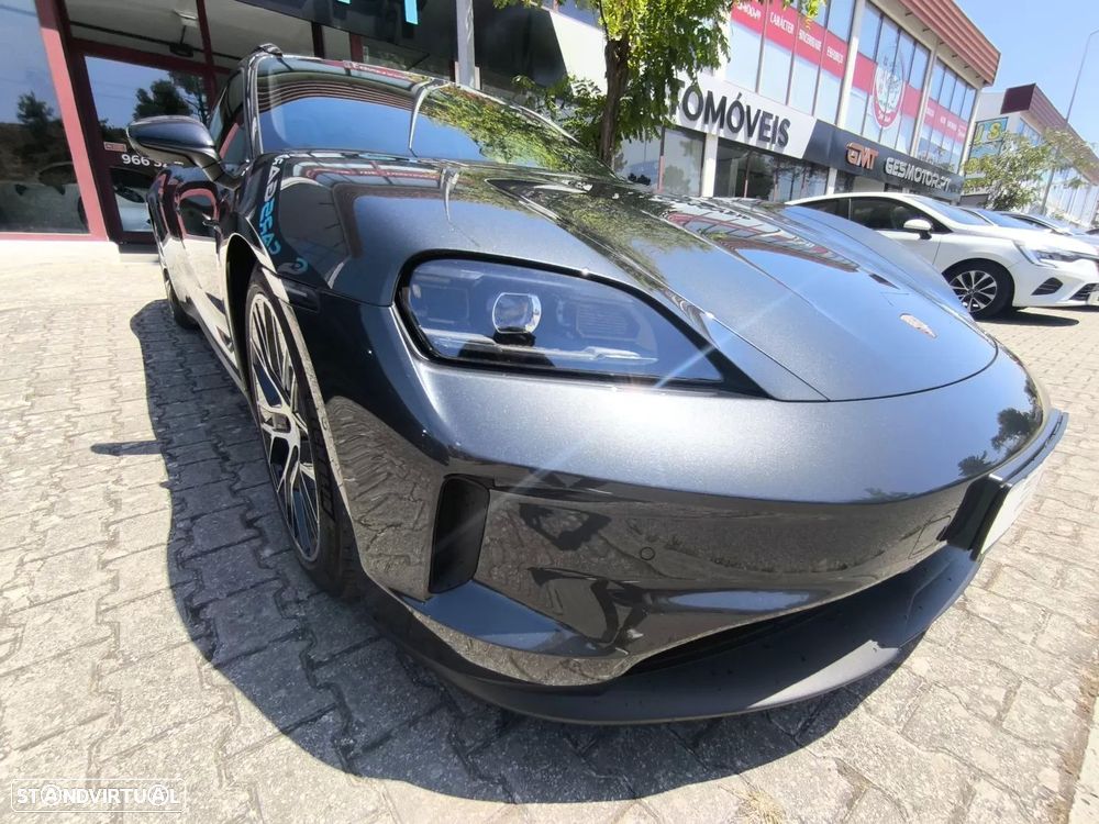 Porsche Taycan Sport Turismo Black Edition - 7