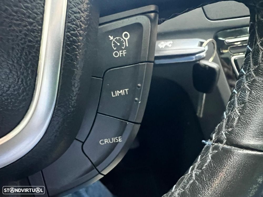 Peugeot 508 RXH 2.0 HDi Hybrid4 2-Tronic - 25