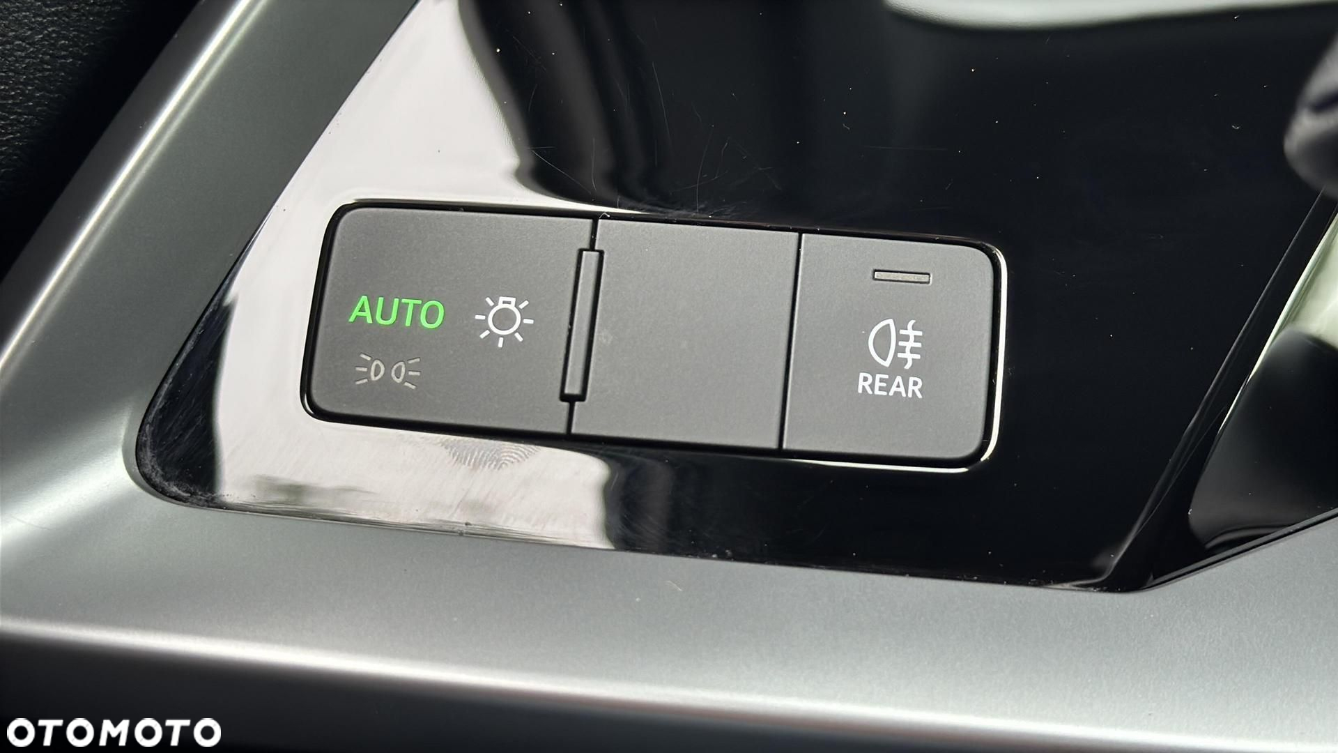 Audi A3 35 TFSI mHEV S tronic - 33