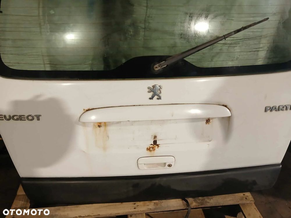 Peugeot Partner Klapa Bagażnika - 5