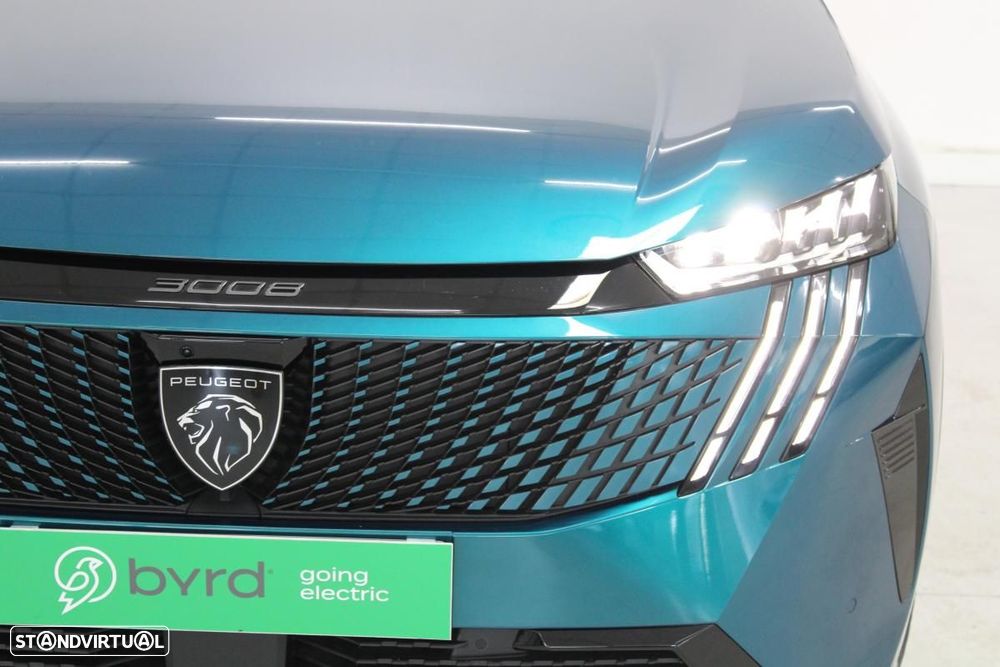 Peugeot E-3008 73 kWh GT — photo 5