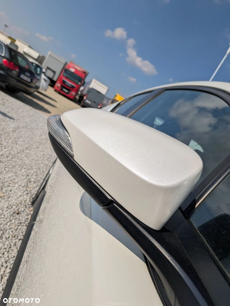 Toyota C-HR 1.2 T Premium - 10