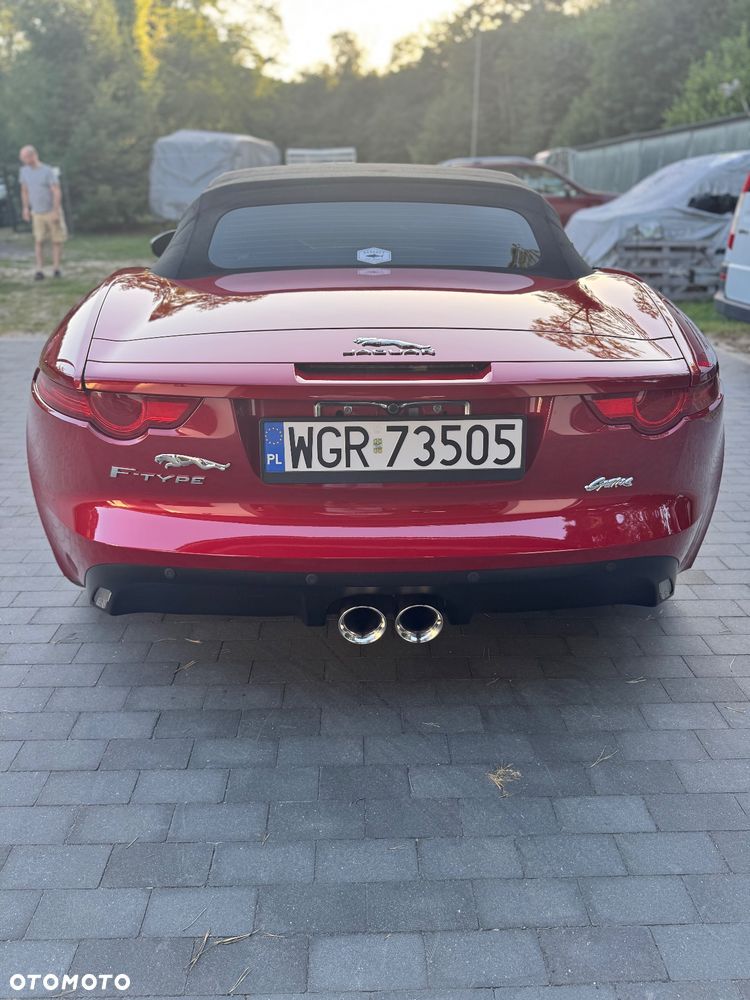Jaguar F-Type Cabriolet - 35