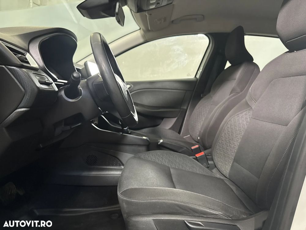 Renault Clio - 20