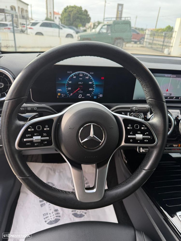 Mercedes-Benz A 180 d 7G-DCT AMG Line - 5