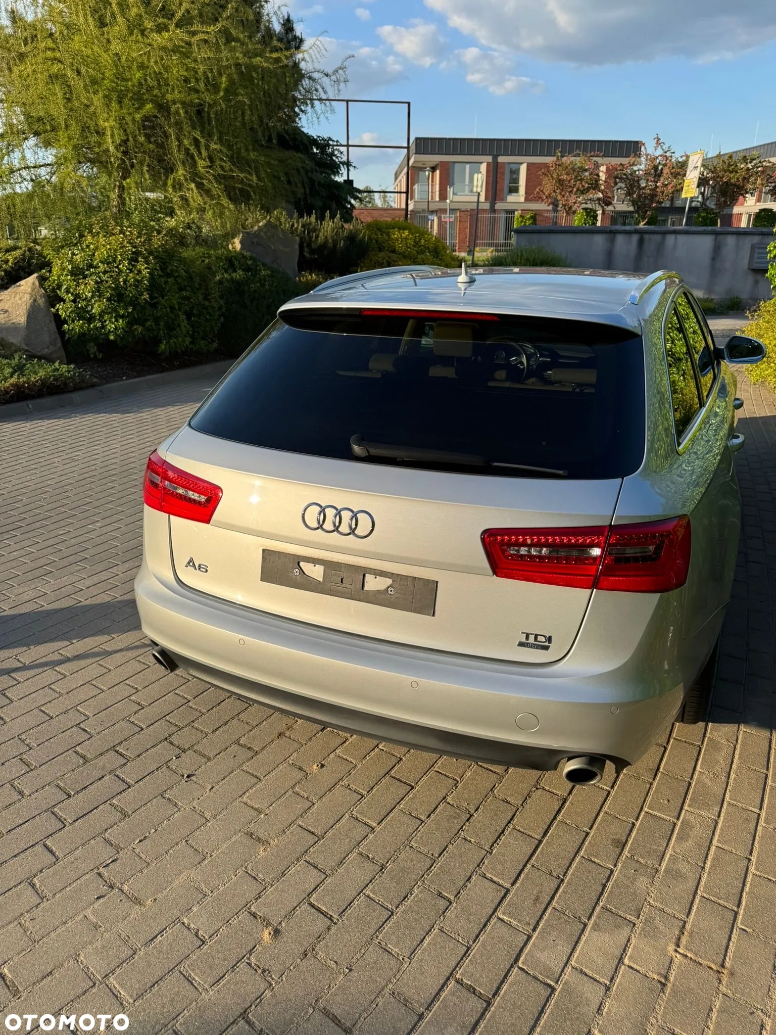 Audi A6 Avant 2.0 TDI Ultra S tronic - 2
