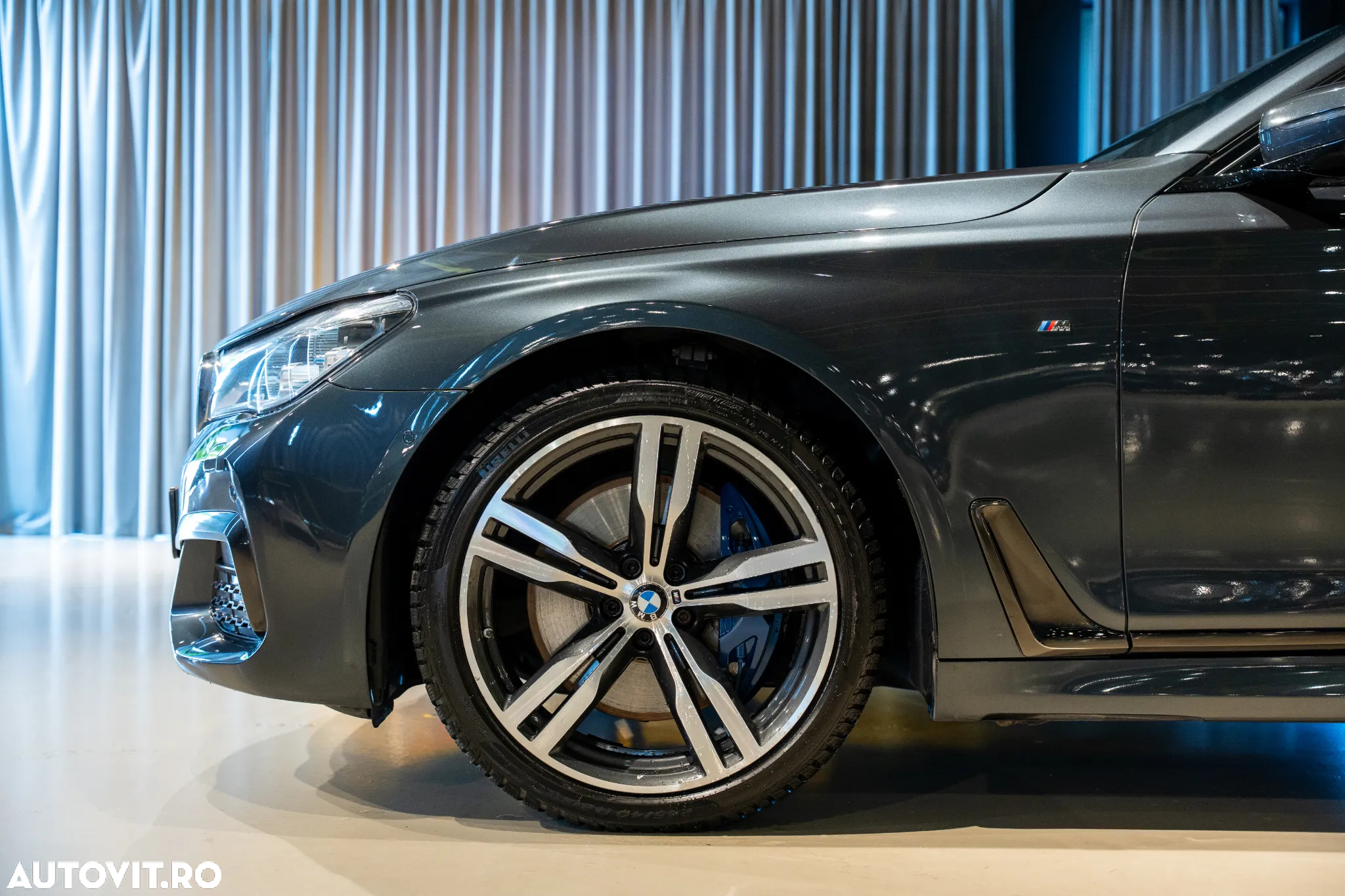 BMW Seria 7 750d xDrive - 28