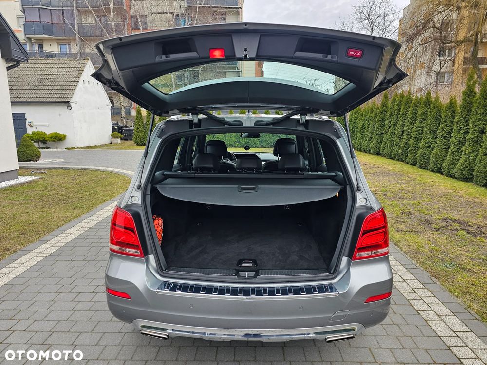 Mercedes-Benz GLK - 36