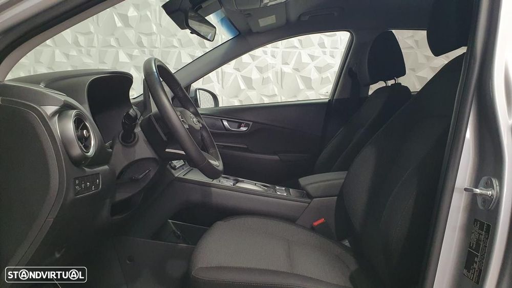 Hyundai Kauai 39 kWh Premium - 16