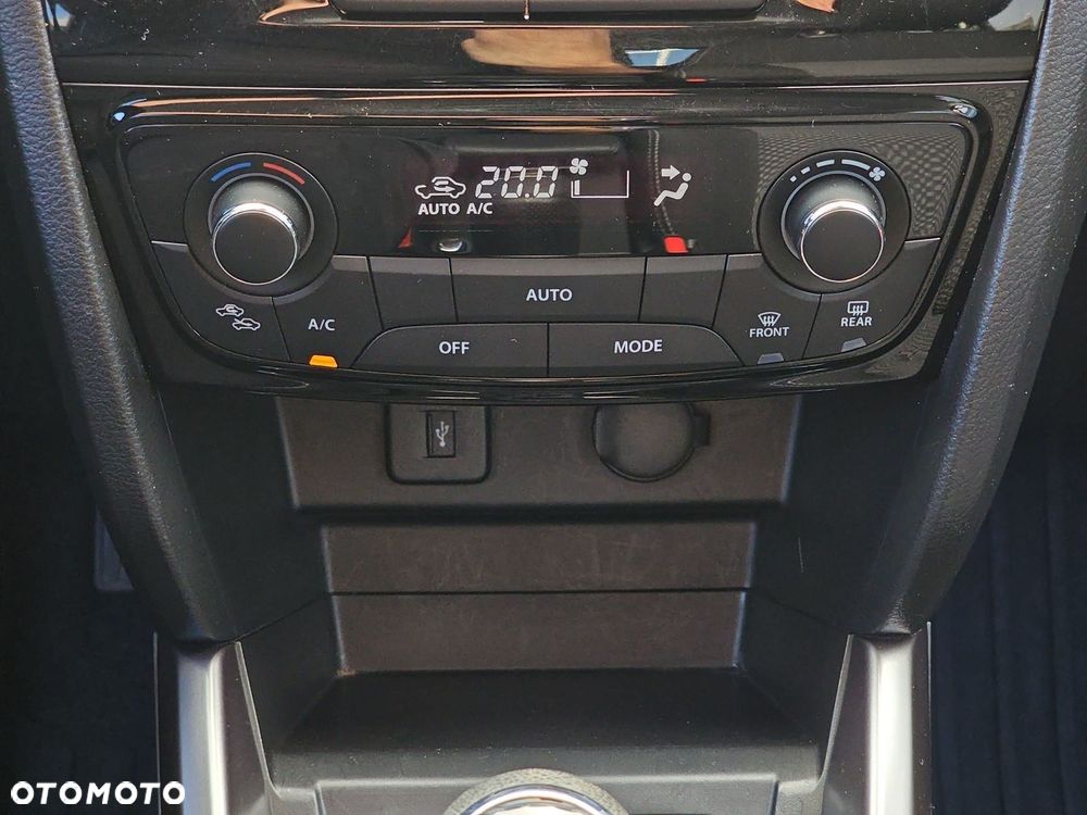 Suzuki Vitara 1.4 Boosterjet SHVS Premium 4WD - 26