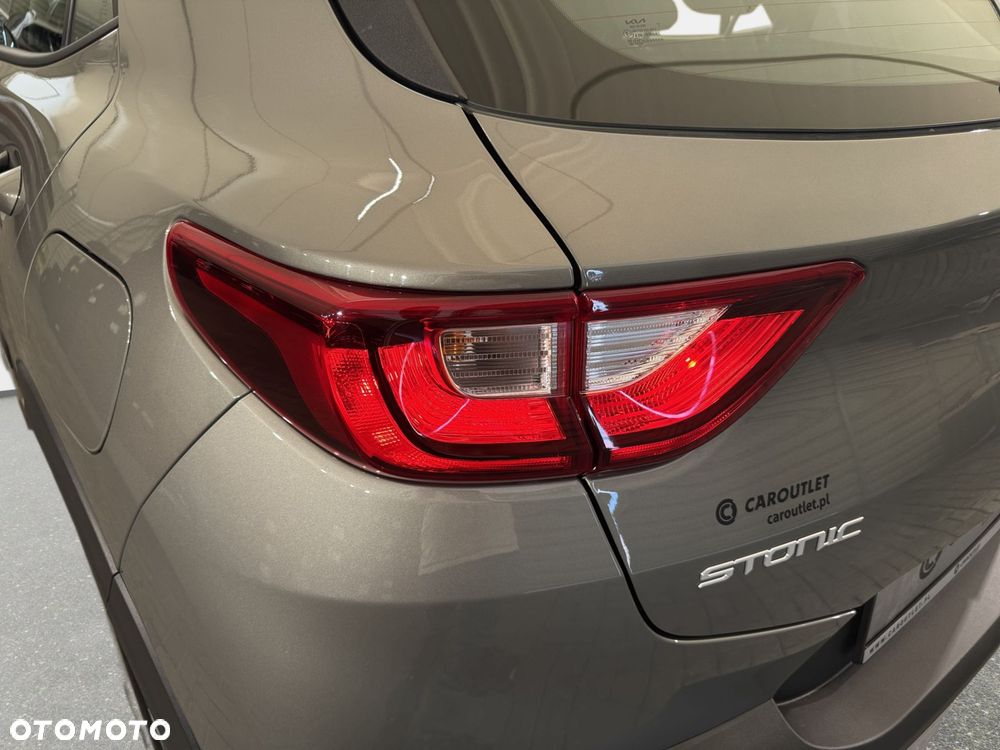 Kia Stonic - 12