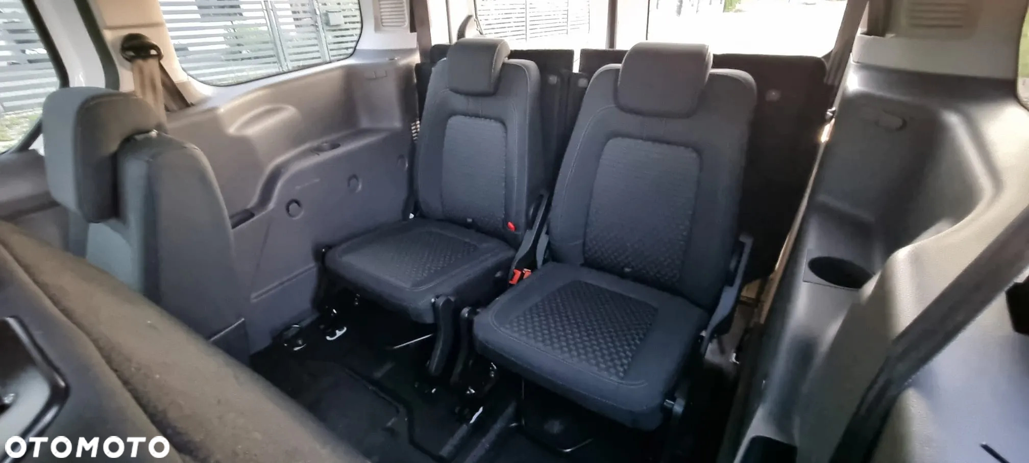 Ford Transit Connect 240 L2 Autm Trend - 16