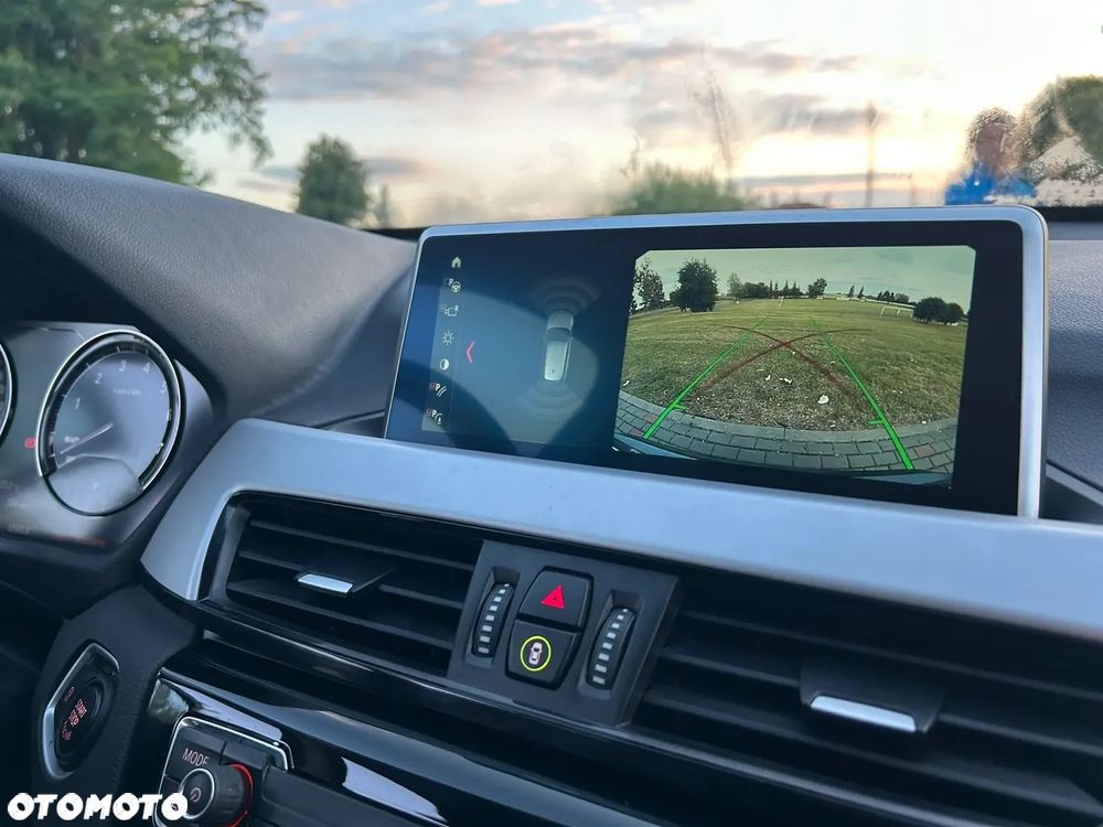 BMW X1 sDrive18i Sport Line - 12