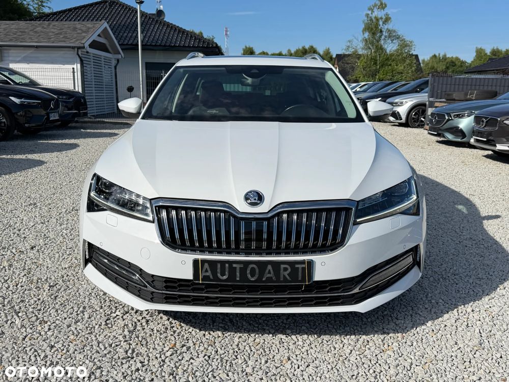 Skoda Superb 2.0 TDI SCR 4x4 L&K DSG - 2