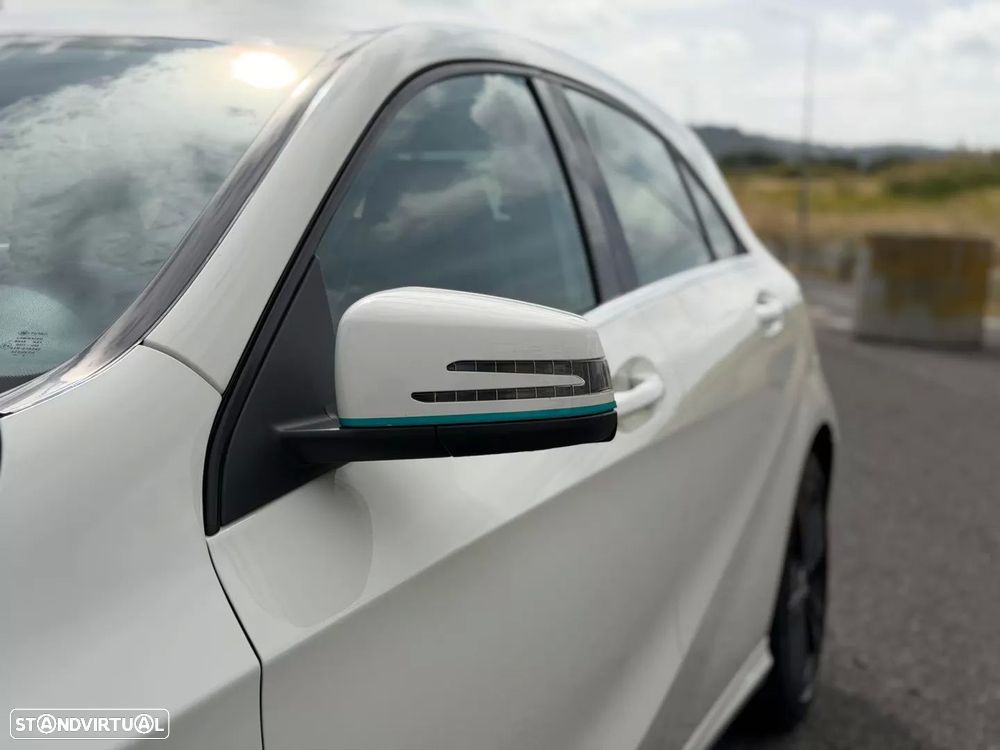 Mercedes-Benz A 180 CDI (BlueEFFICIENCY) Urban - 33