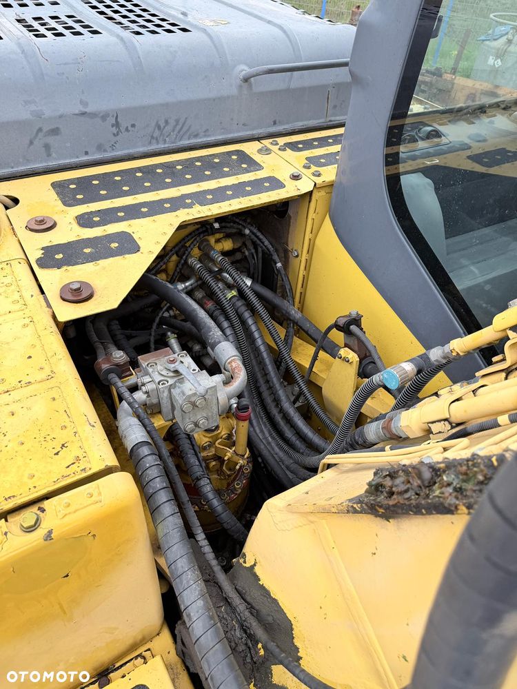 Komatsu PC160 LC-7EO - 8