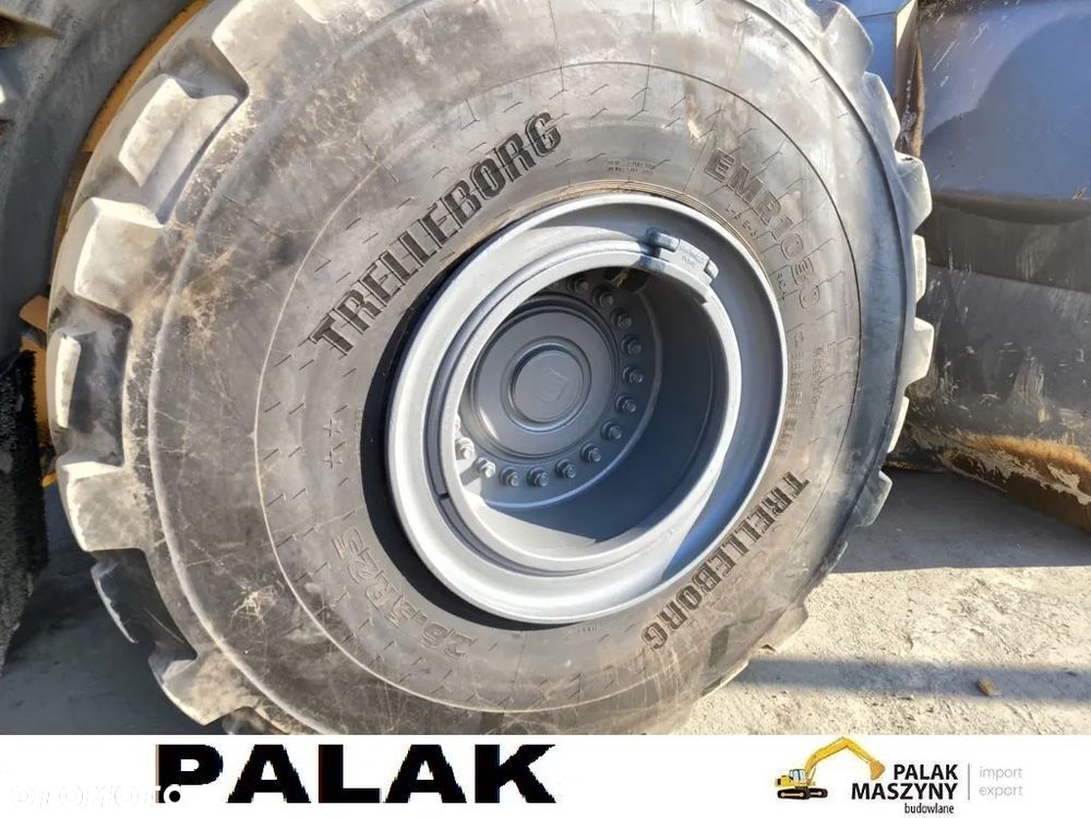 Liebherr Ładowarka  kołowa  LIEBHERR L 566 , 2019 rok - 19